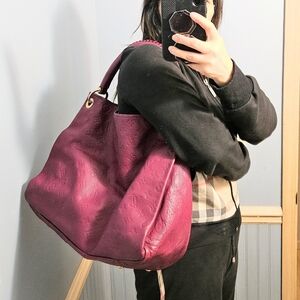 Authentic Louis Vuitton Empreinte Artsy Mm Burgundy Infini Monogram Leat…